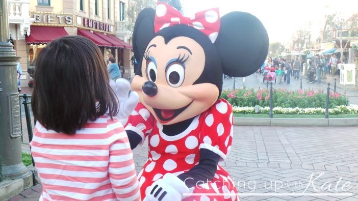 meeting-minnie-mouse
