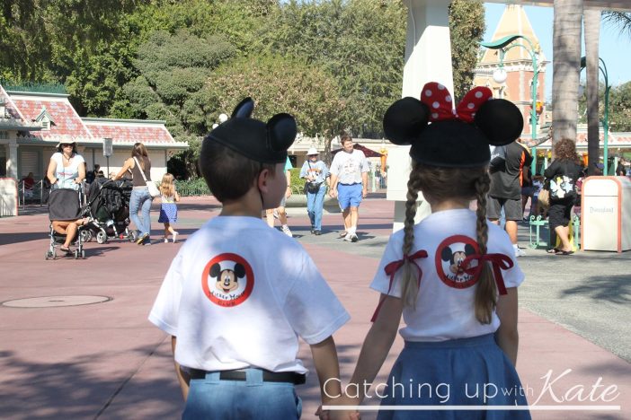Costumes-Encouraged-at-Mickey's-Halloween-Party