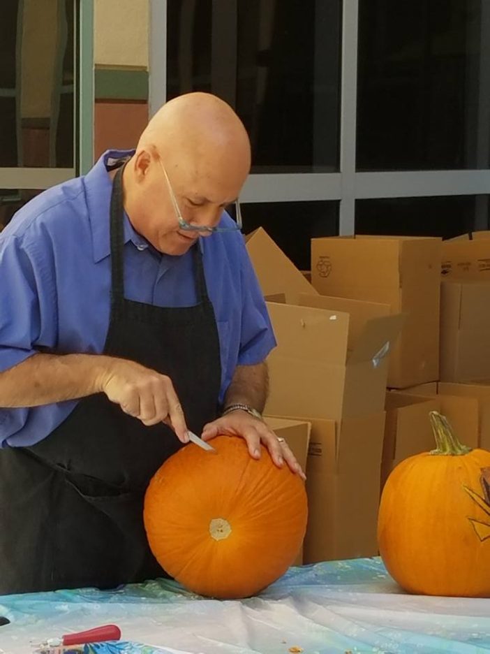 finding-dory-pumpkin-carving-stencil-and-halloween-party-ideas