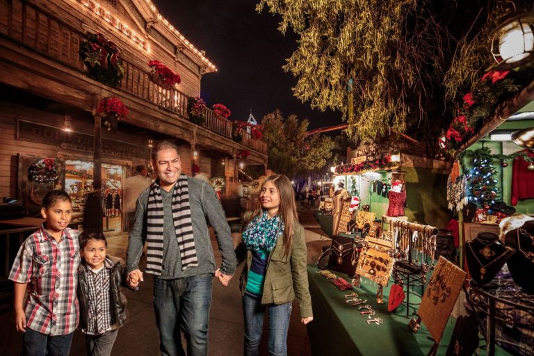See what is new at Knott's Berry Farm for Merry Farm!