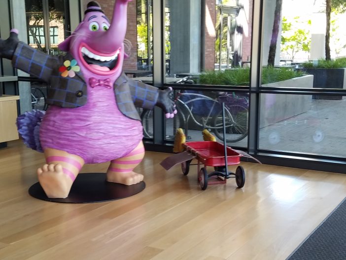 bing bong statue