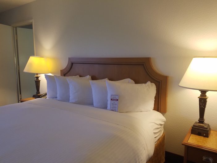 anaheim hotel room renovation