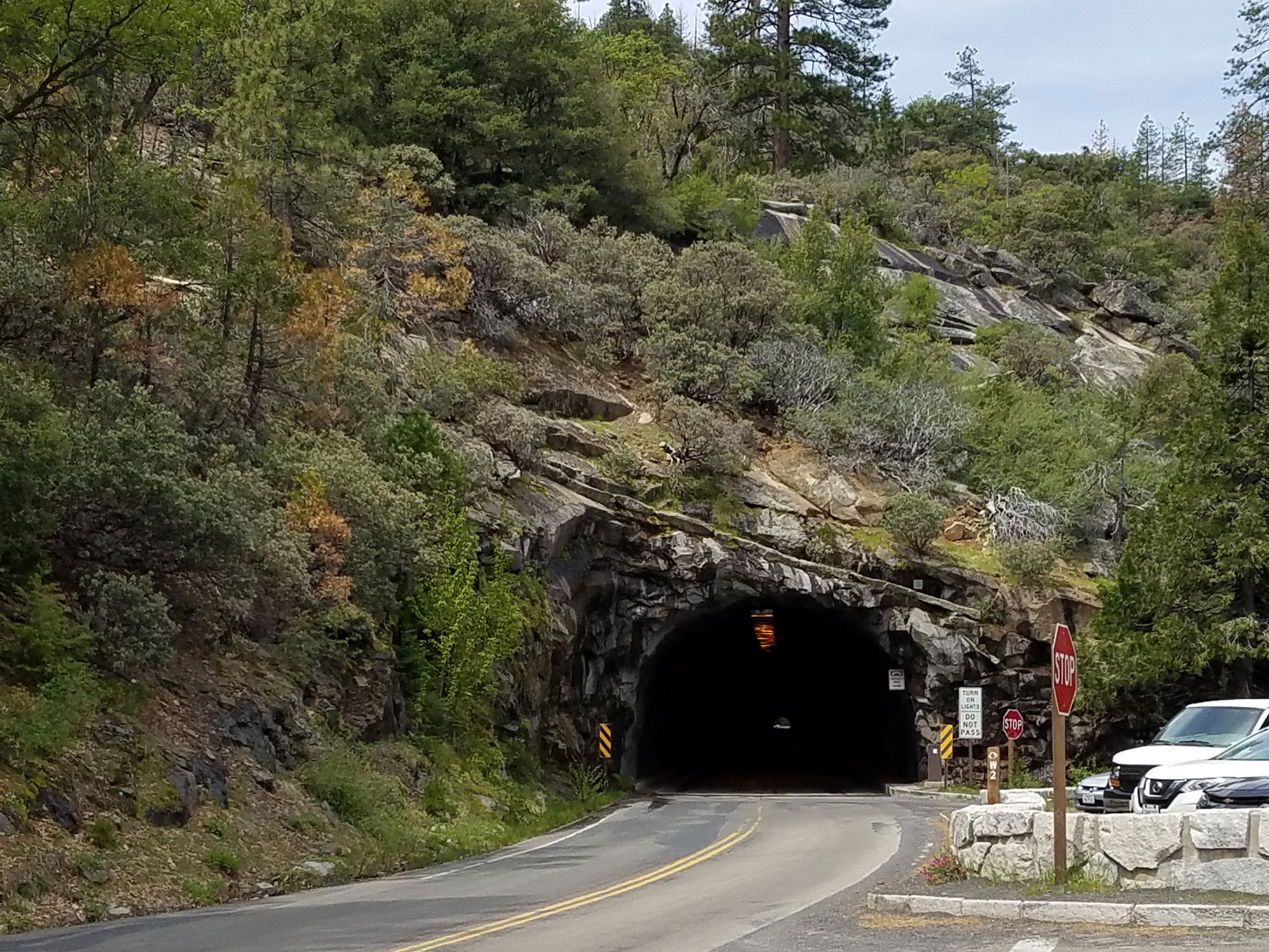 tunnel to yosemite