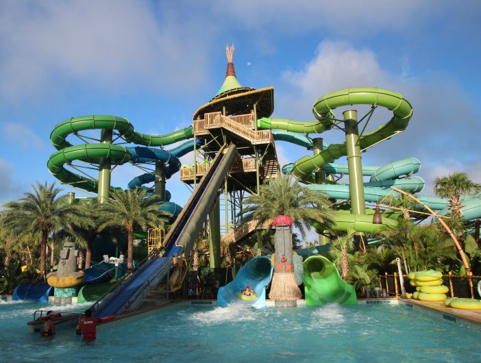 Pictures and tips of the new Orlando Water Park, Volcano Bay!