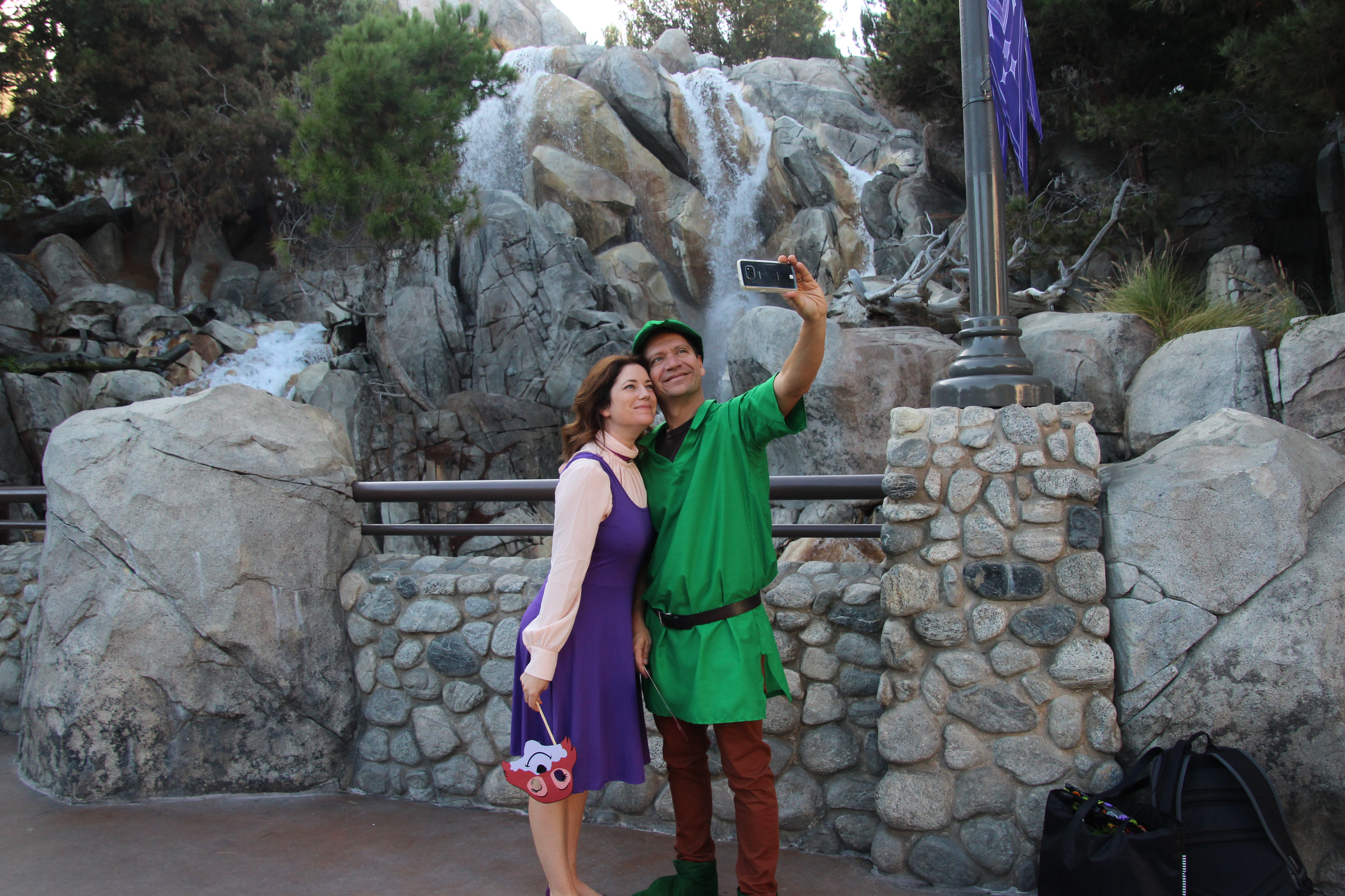 Robin Hood and Maid Marian Costumes - DIY DIsney!