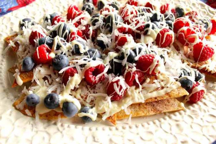 Patriotic Red, White and Blue Dessert Nachos