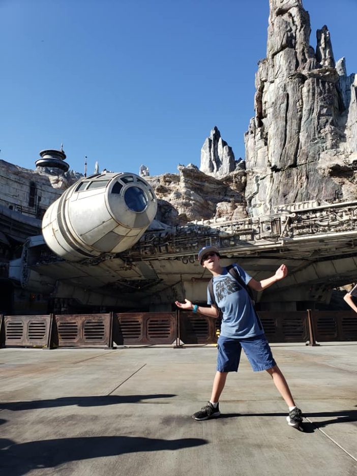 best picture at star wars land