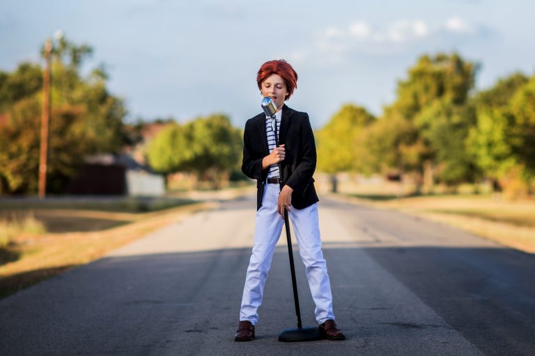 Music Icon Costumes! DIY Easy Rock and Roll costumes ideas!