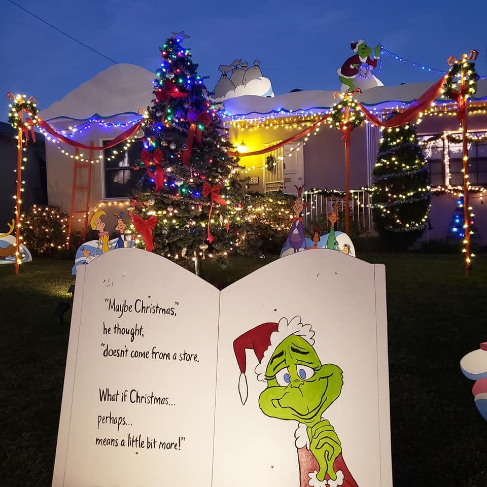 The BEST DIY Grinch and Whoville Christmas Lawn Decorations