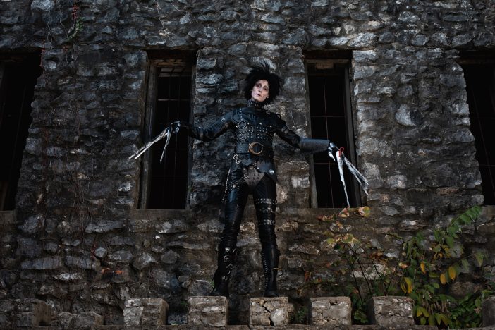 realistic edward scissorhands group costume ideas