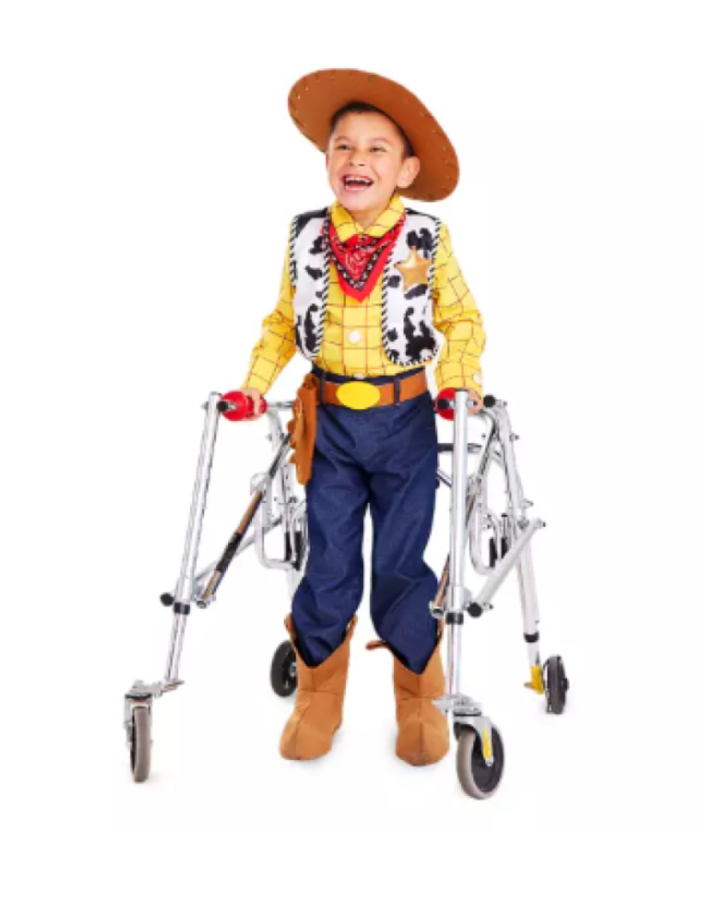 costume for little boys with crutches